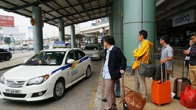 Kinh Nghiệm đặt xe taxi đi Nội Bài 